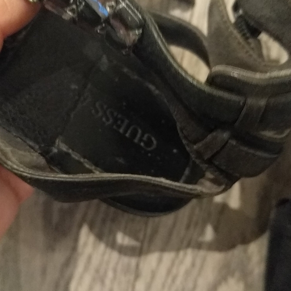 Beautiful flats by Guess🌟🌸🍀 - Picture 6 of 10